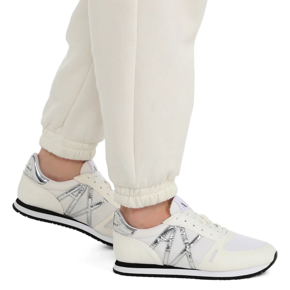 Armani Exchange Sneakers XDX031 XV137 - WHTSLV