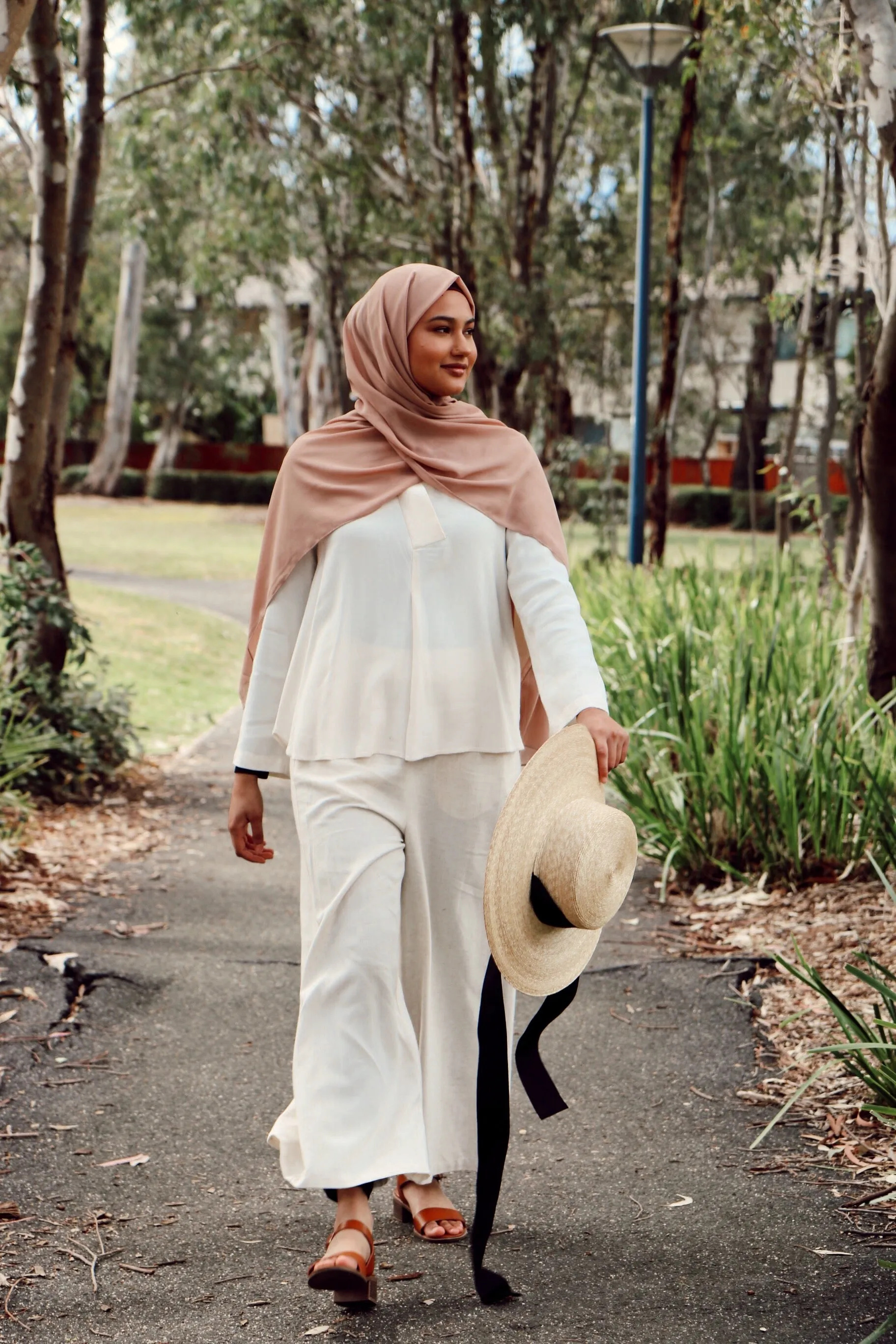 Breeze Wide Leg Pants