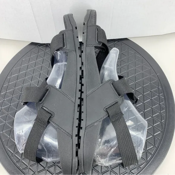 Chaco Men 45 Size 12 Sandals Black Strappy Shoes Rubber Water Hiking Lowdown 2