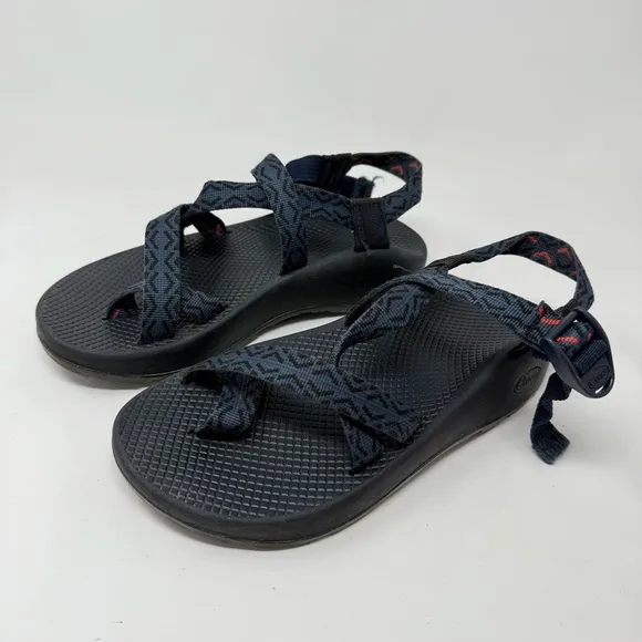 Chaco’s Z/2 Adjustable Strap Sandals Size 8 Black/Blue
