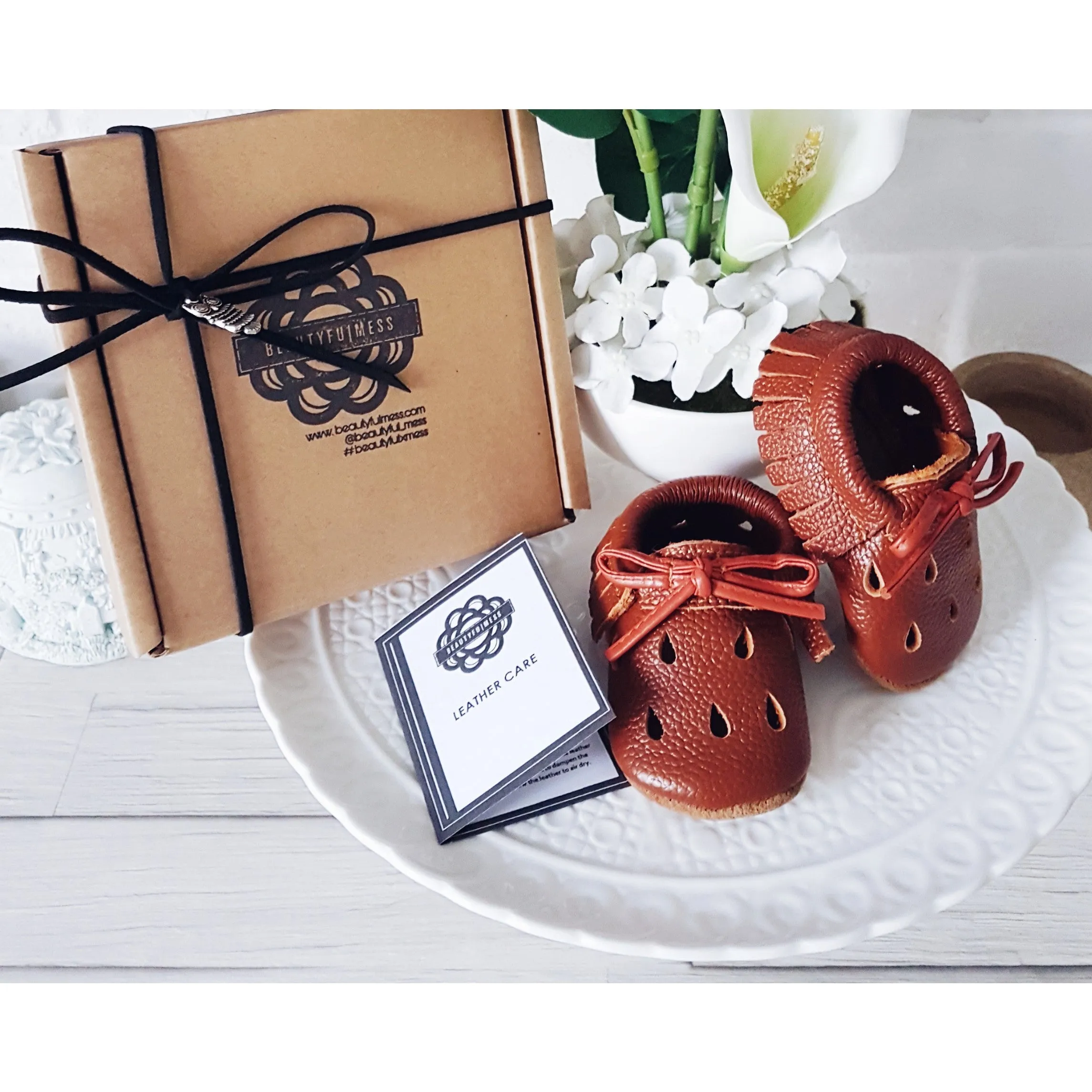 Chestnut (Genuine Leather)