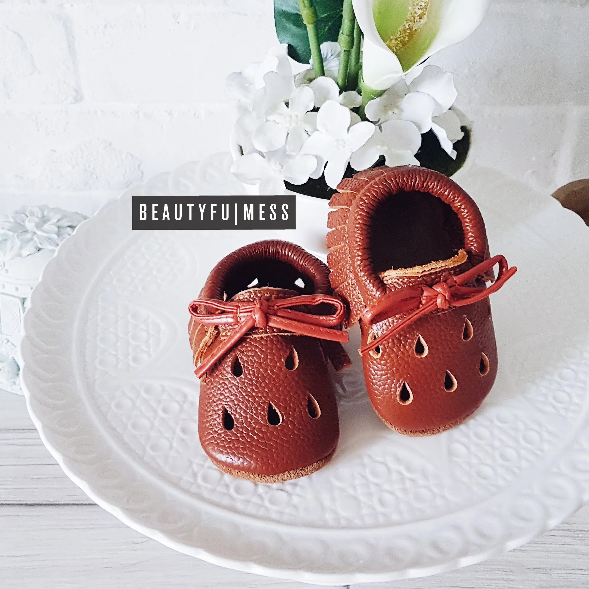 Chestnut (Genuine Leather)
