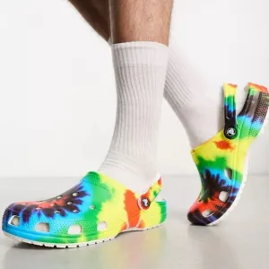 Crocs classic clogs in multi tie dye Size 11