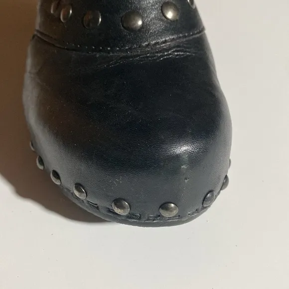 Dansko 38 Black Studded Clogs w/Heel