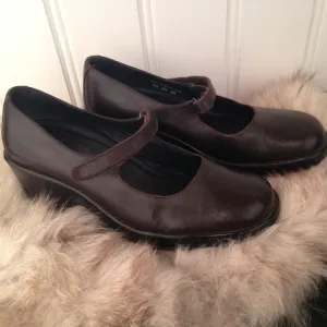 Dansko brown leather Mary Jane clog size 40