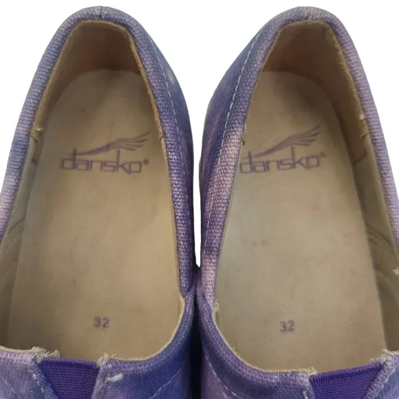 Dansko girls' &quot;Vesta&quot; tie-dyed canvas clogs