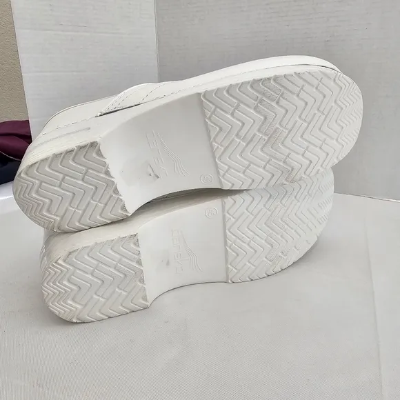 Dansko Professional Slip On Clogs Size 45