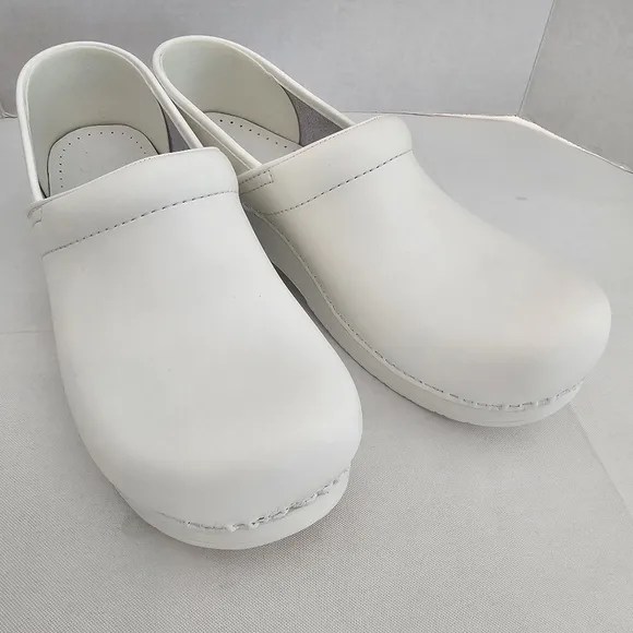 Dansko Professional Slip On Clogs Size 45