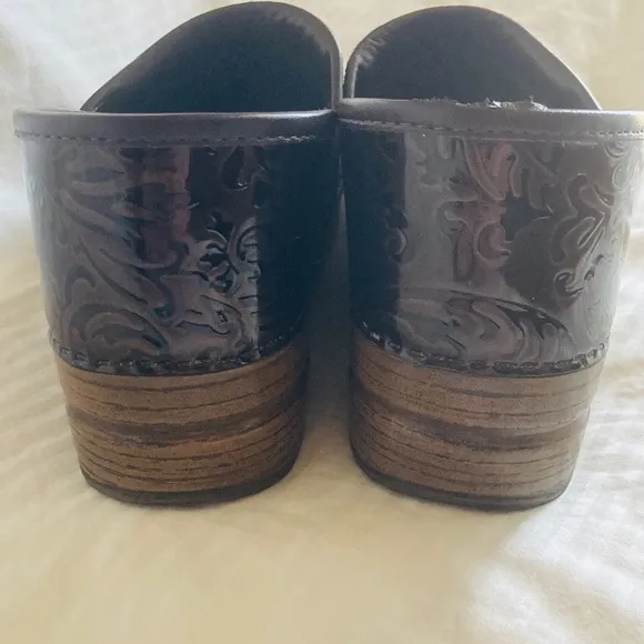 Dansko Women’s Brown Floral Tooled Leather Clogs Size 42