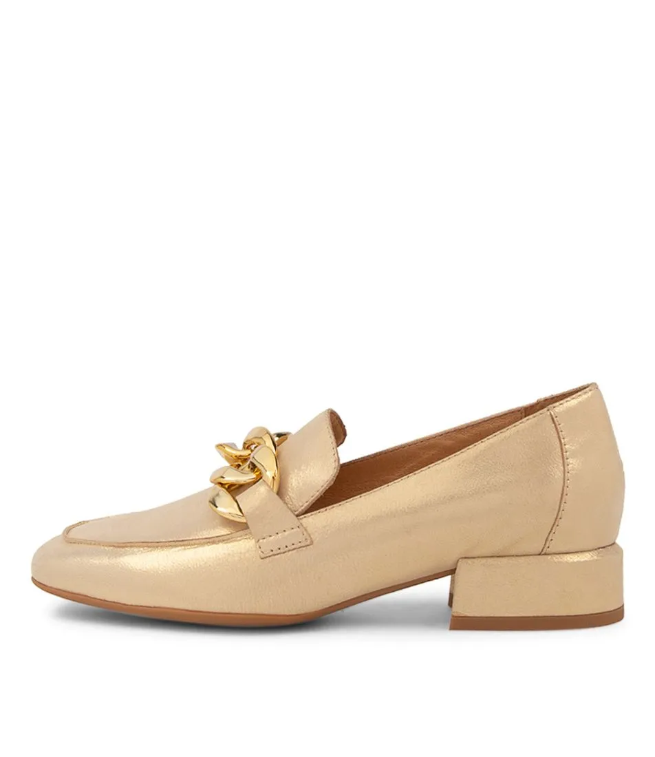 Django & Juliette - Vivandy - Sandy Powder Leather