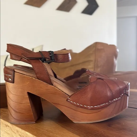Free People Orian Platforms 36