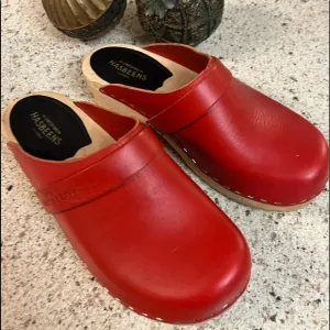 HASBEENS Swedish Clogs