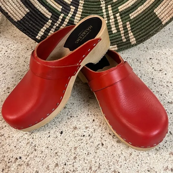 HASBEENS Swedish Clogs