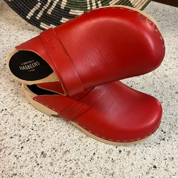HASBEENS Swedish Clogs