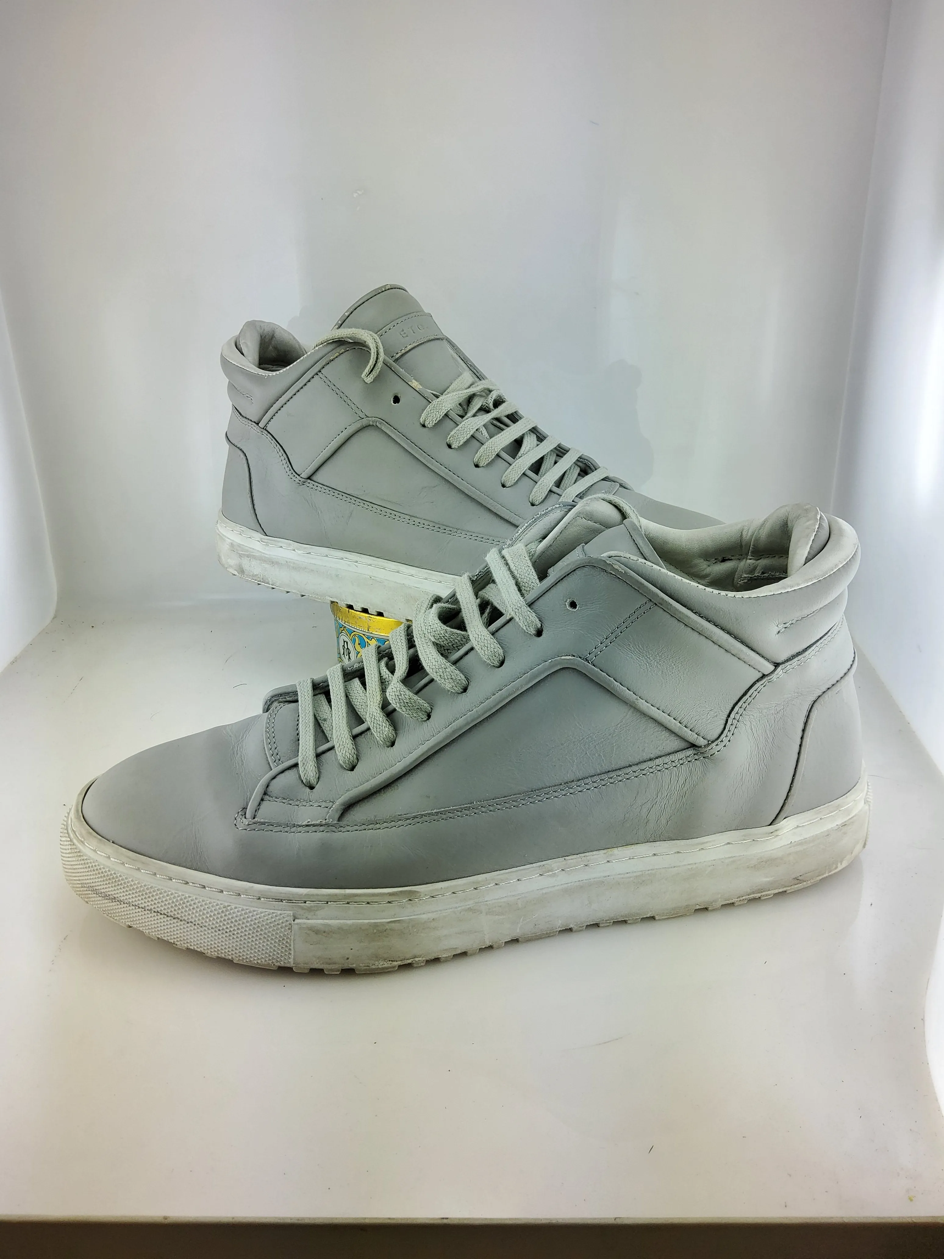 High sneakers
