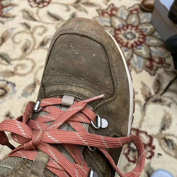 Keen Waterproof Brown Mid Hiking Boots Size 7.5