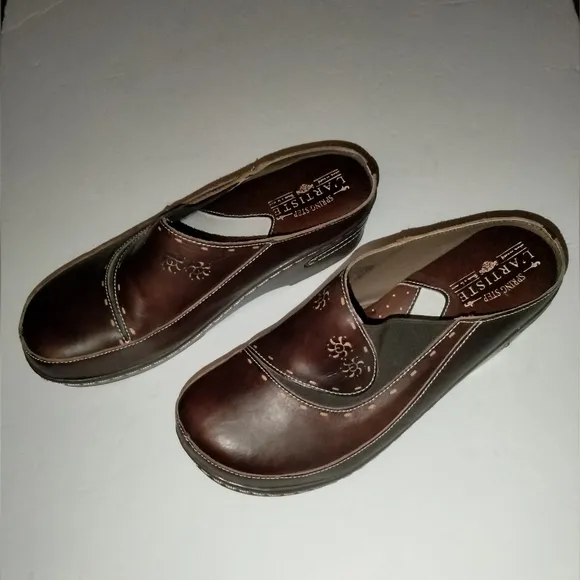 L'Artiste Spring Step (Size 39/US 8.5) Brown Leather Slip-on Padded Chino Clogs