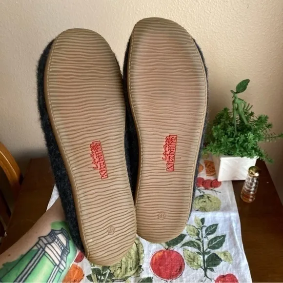 Living Kitzbühel Anthracite Deer slipper slides size 41