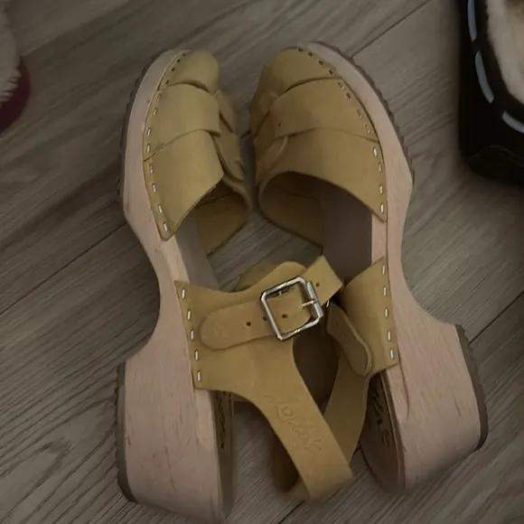 Lotta From Stockholm | Low Peep Toe Clogs