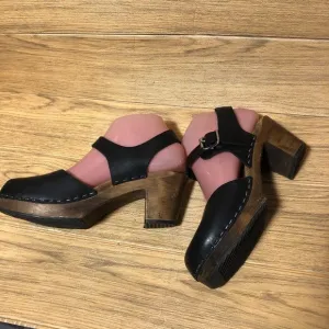 Lotta from Stockholm Mary Jane black Buckle Clogs, 7.5