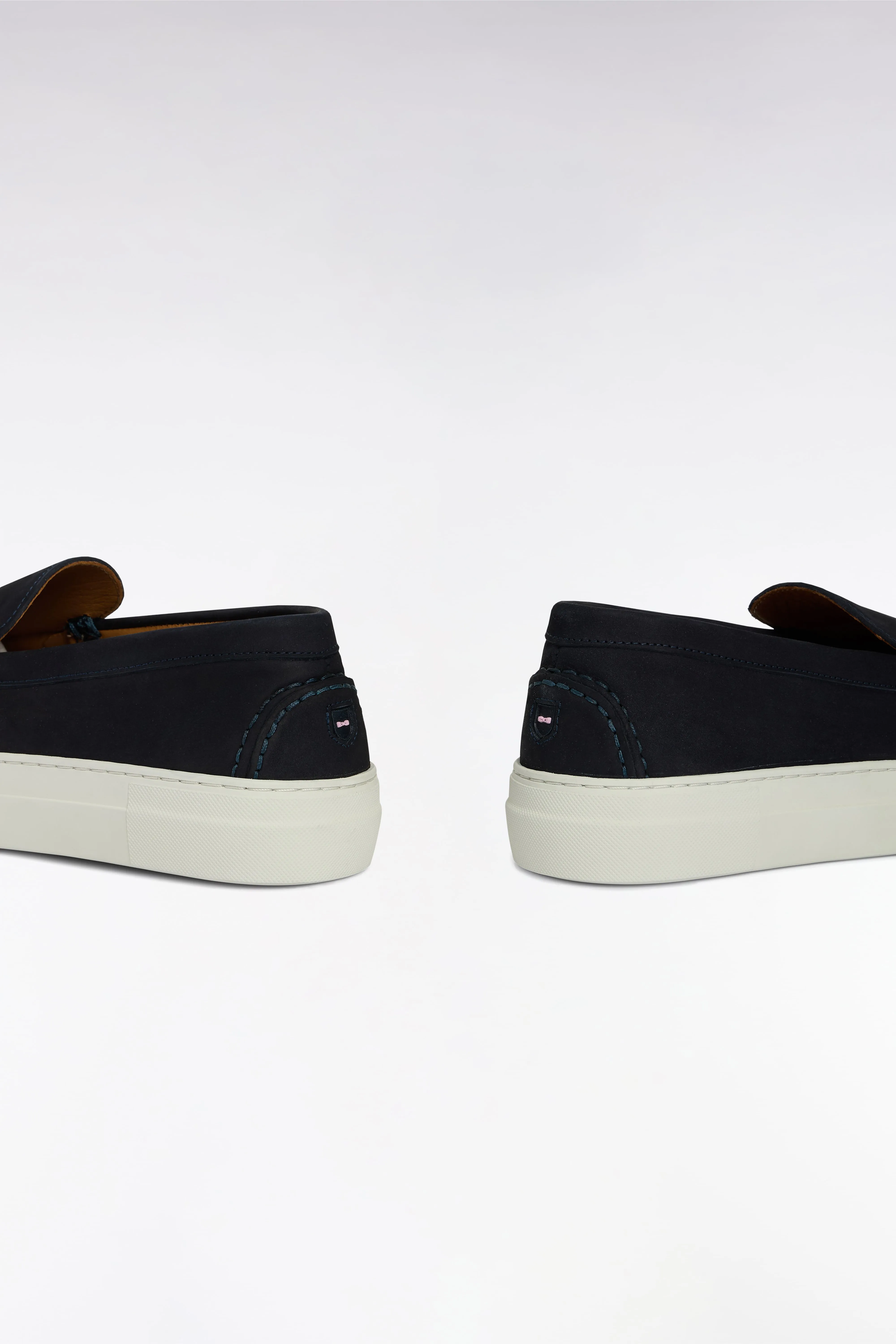 Mocassins à semelles sneakers en cuir suédé marine