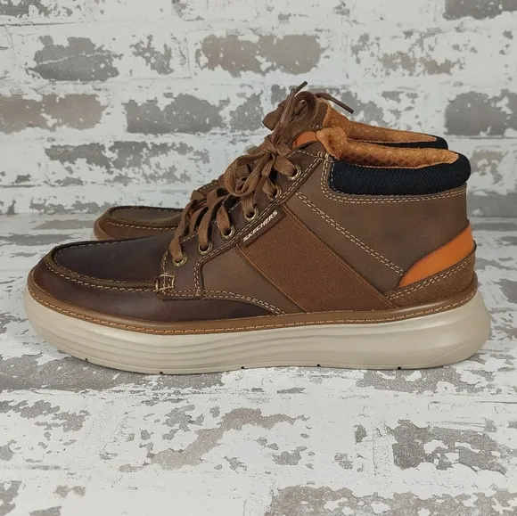 New SKECHERS Moreno Alago Classic Fit Air CooledBrown Chukka Leather Boots  O598
