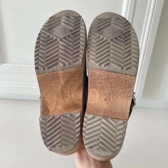 NWOB MIA Free People Alma Mushroom Suede Clogs