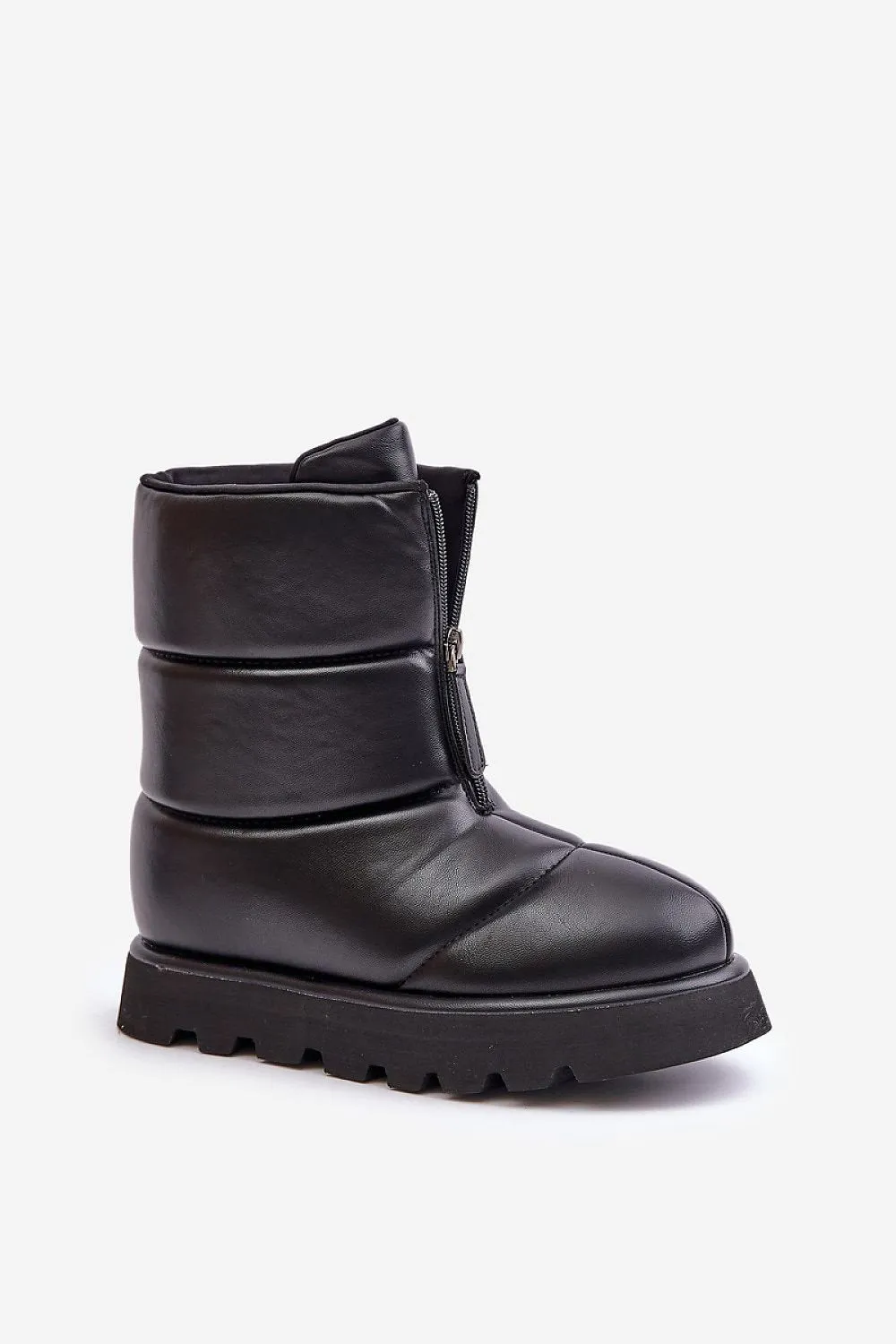 Snow boots