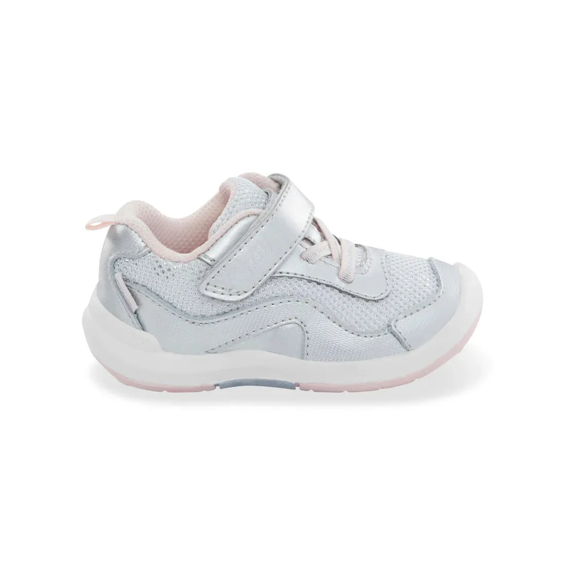 Stride Rite Girls Winslow 2.0 Sneaker - Silver