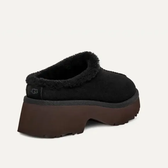 UGG New Heights Cozy Clogs New!
