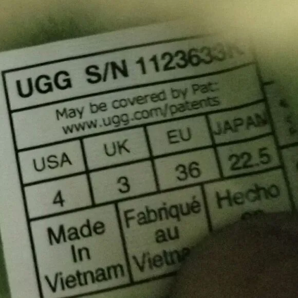 UGG Fluff Yeah Girls Clogs Slippers in Key Lime