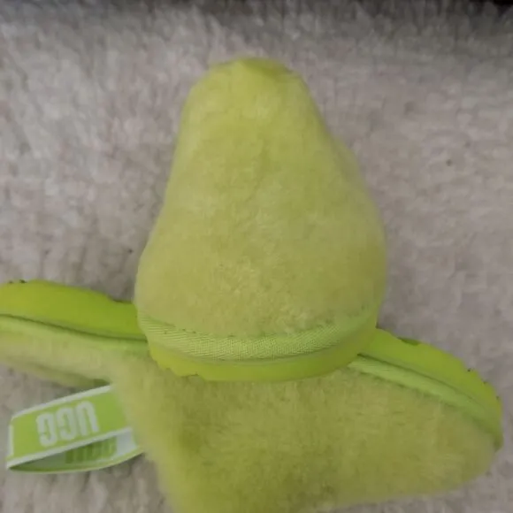 UGG Fluff Yeah Girls Clogs Slippers in Key Lime