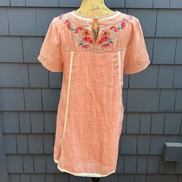🧡🧡🧡Umgee embroidered dress cotton pink crochet detail medium