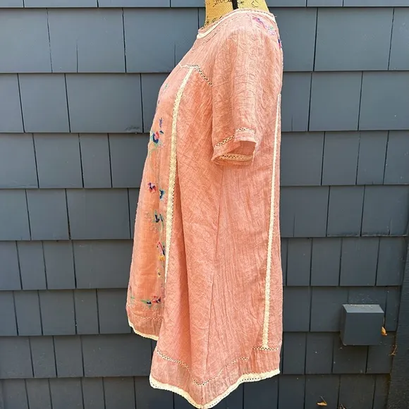 🧡🧡🧡Umgee embroidered dress cotton pink crochet detail medium
