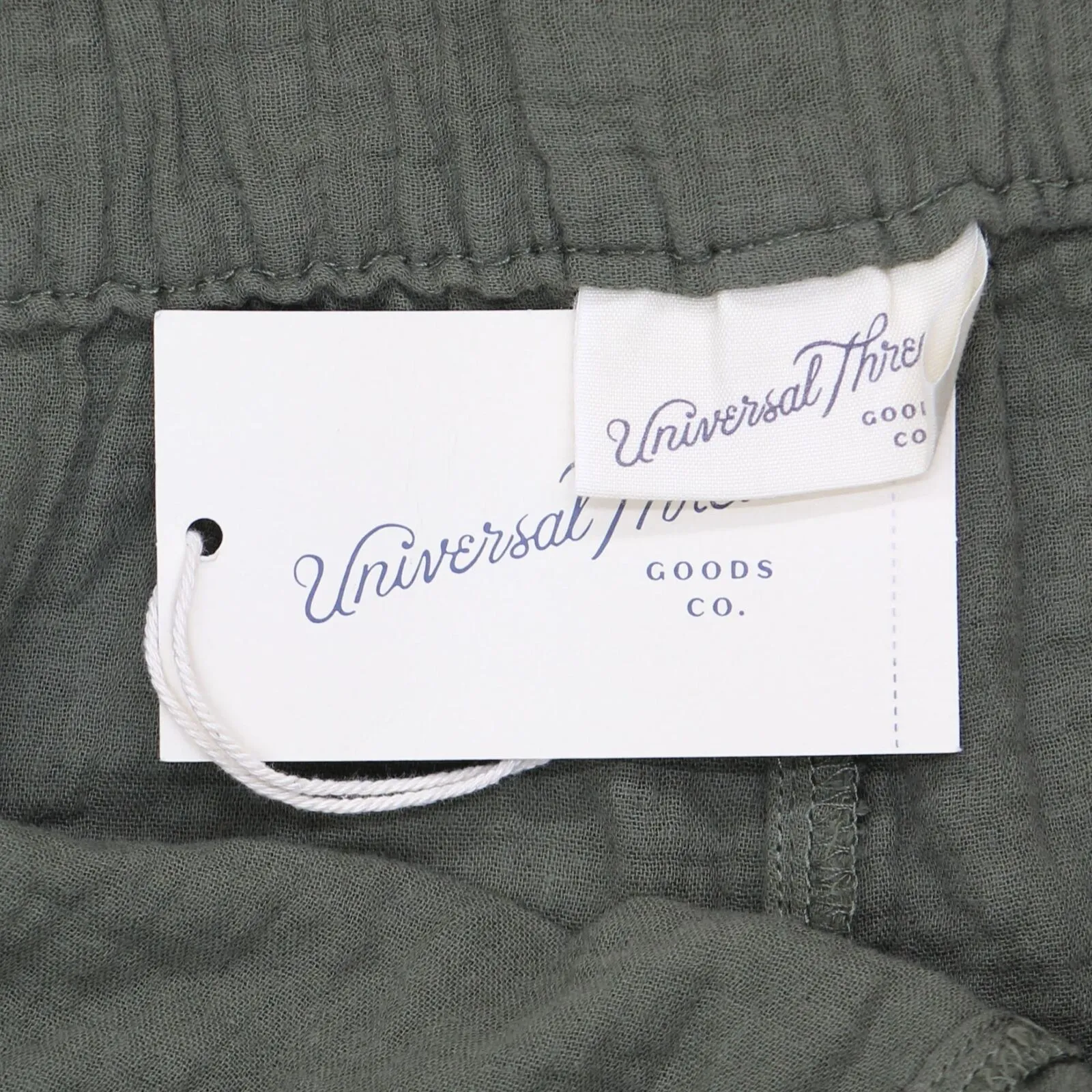 Universal Thread Women's High-Rise Pull-On Shorts Green XXL