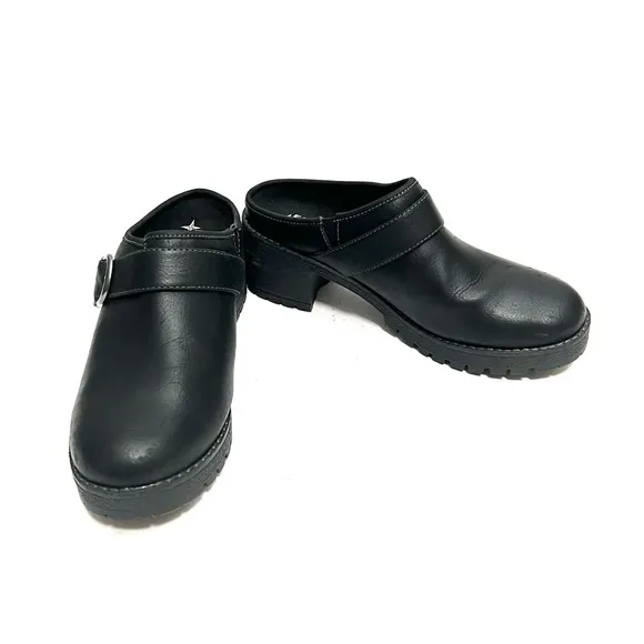 Vintage 1990s black leather chunky platform slip on heeled clogs
