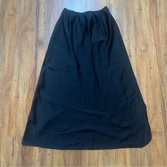 Vtg Nordstrom Intimates 100% Silk Black Midi Skirt Fits XS-S
