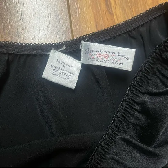 Vtg Nordstrom Intimates 100% Silk Black Midi Skirt Fits XS-S
