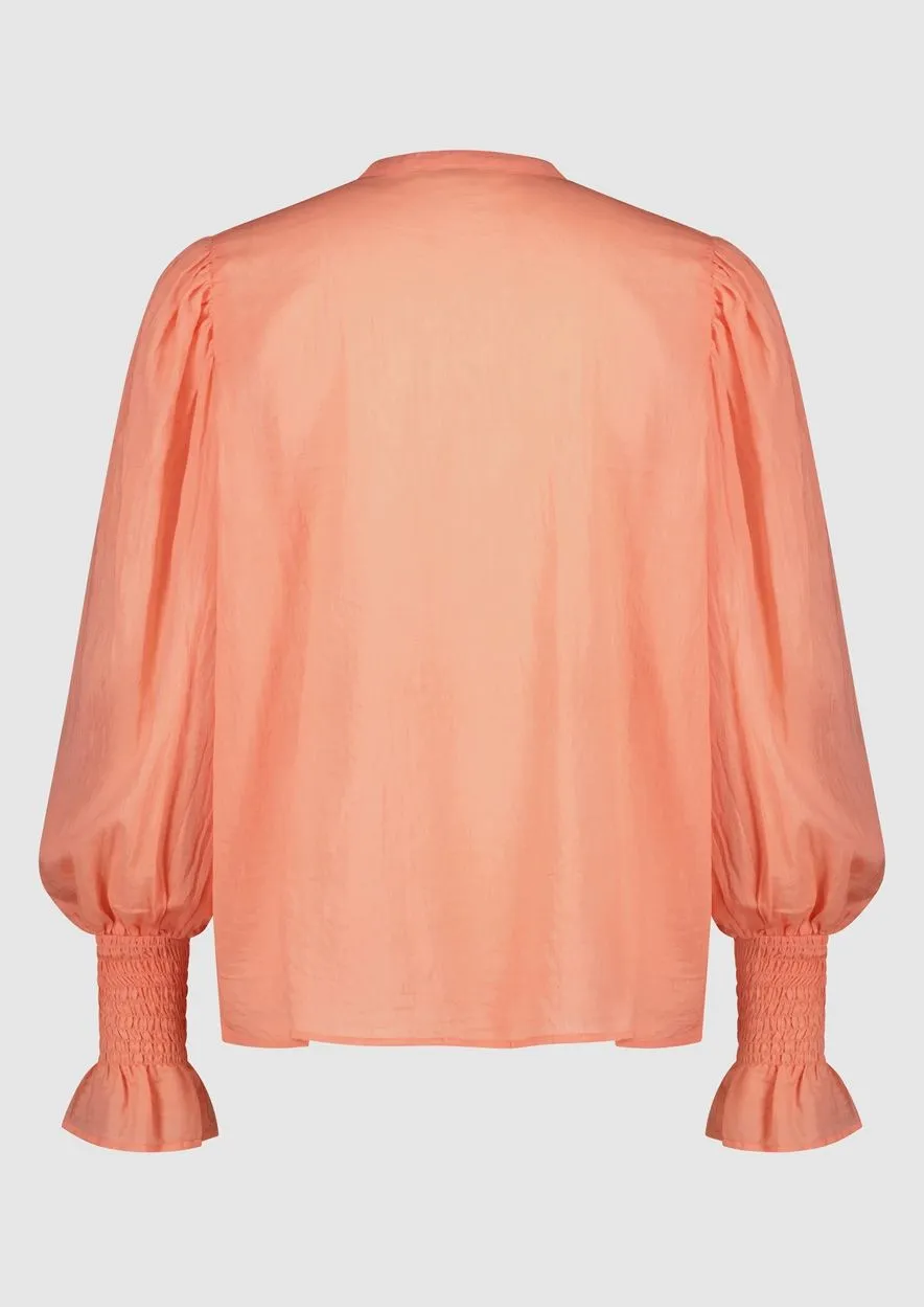 Yaella Blouse In Light Orange