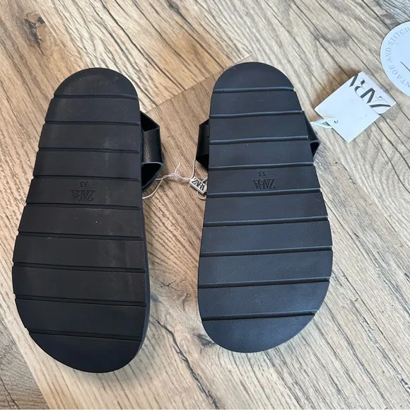 Zara Kids Mary Janes Buckled Clogs Black